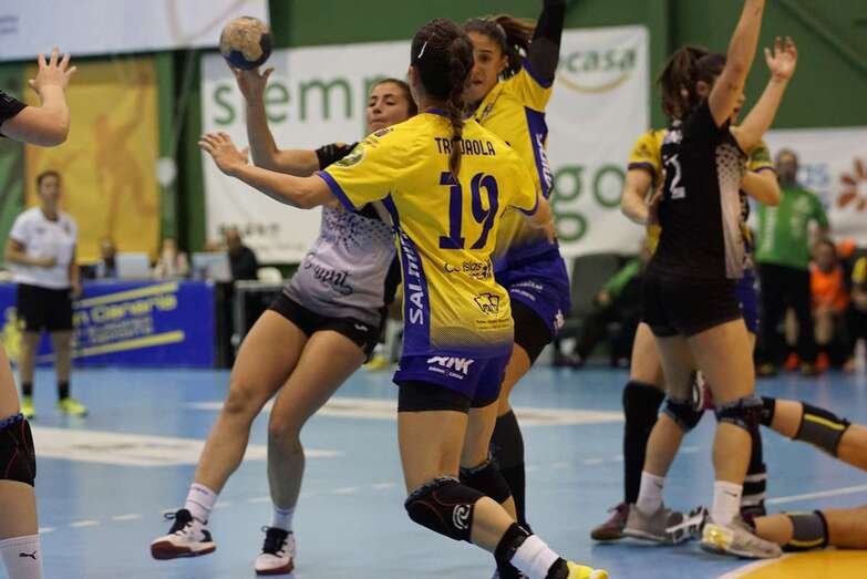 Fase del partido de este miércoles en Telde (Foto TA)